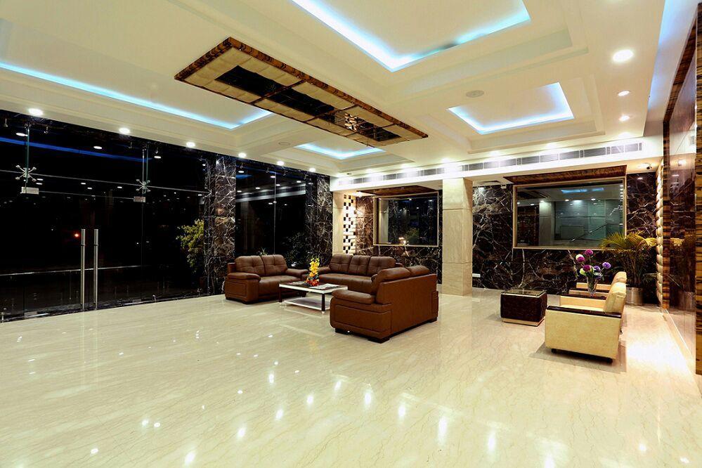 Hotel The Grand Inn Jammu Eksteriør bilde