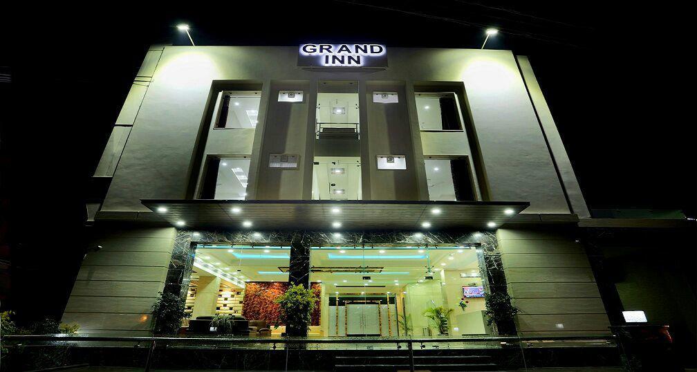 Hotel The Grand Inn Jammu Eksteriør bilde